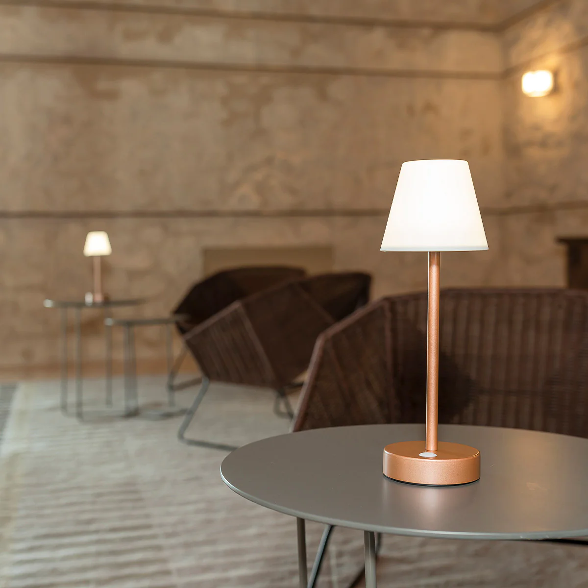 LAMPE DE TABLE LOLA SLIM 30 | USAGE INTÉRIEUR - Image 3