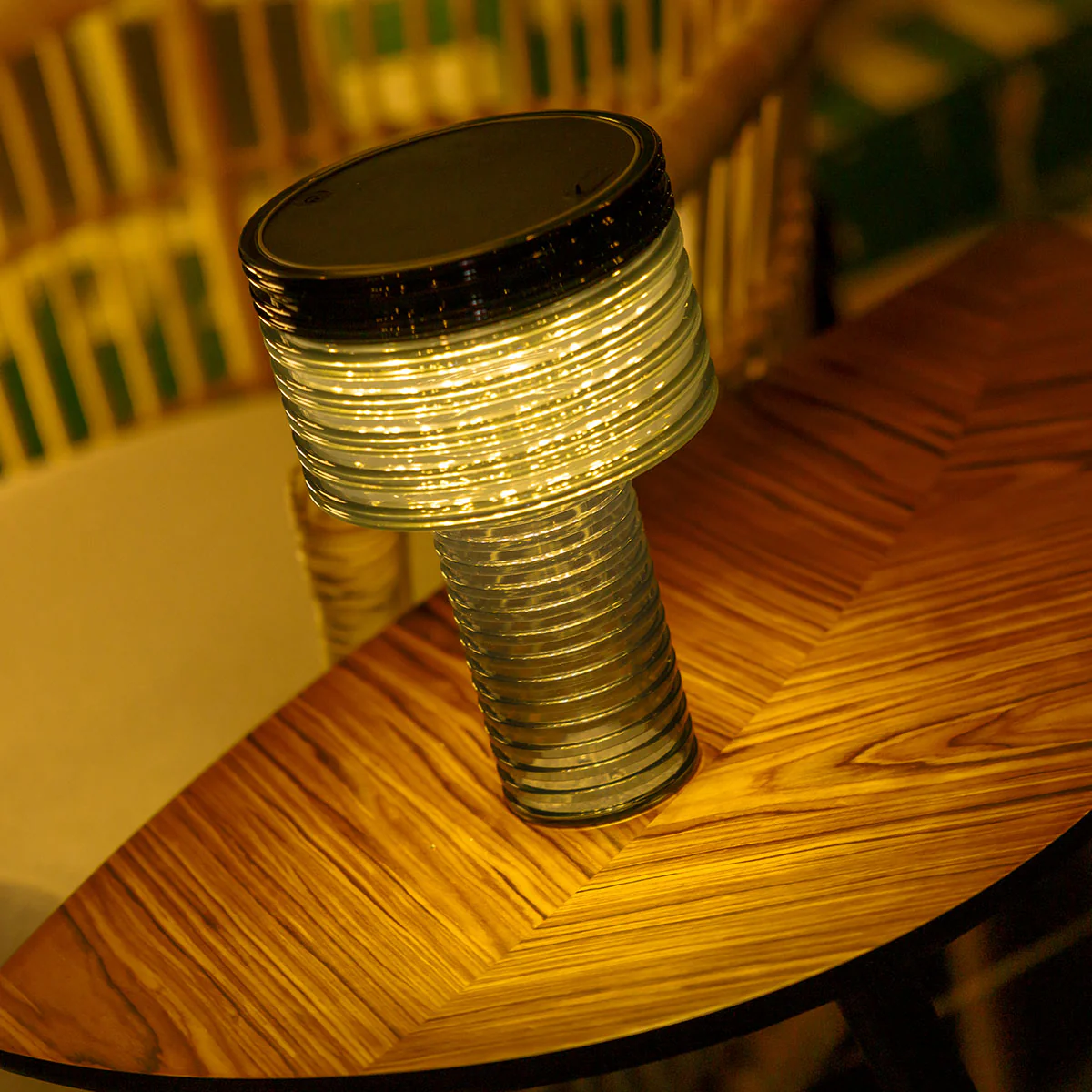 LAMPE DE TABLE SOLAIRE AMBAR