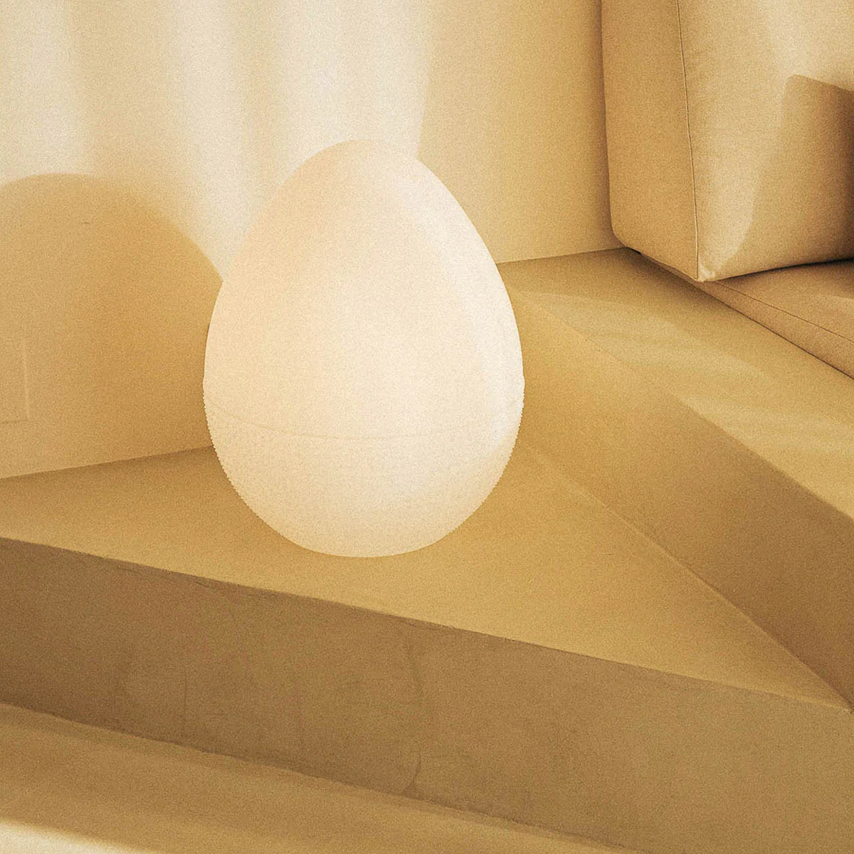 LAMPE EN FORME D'ŒUF OVO - Image 6