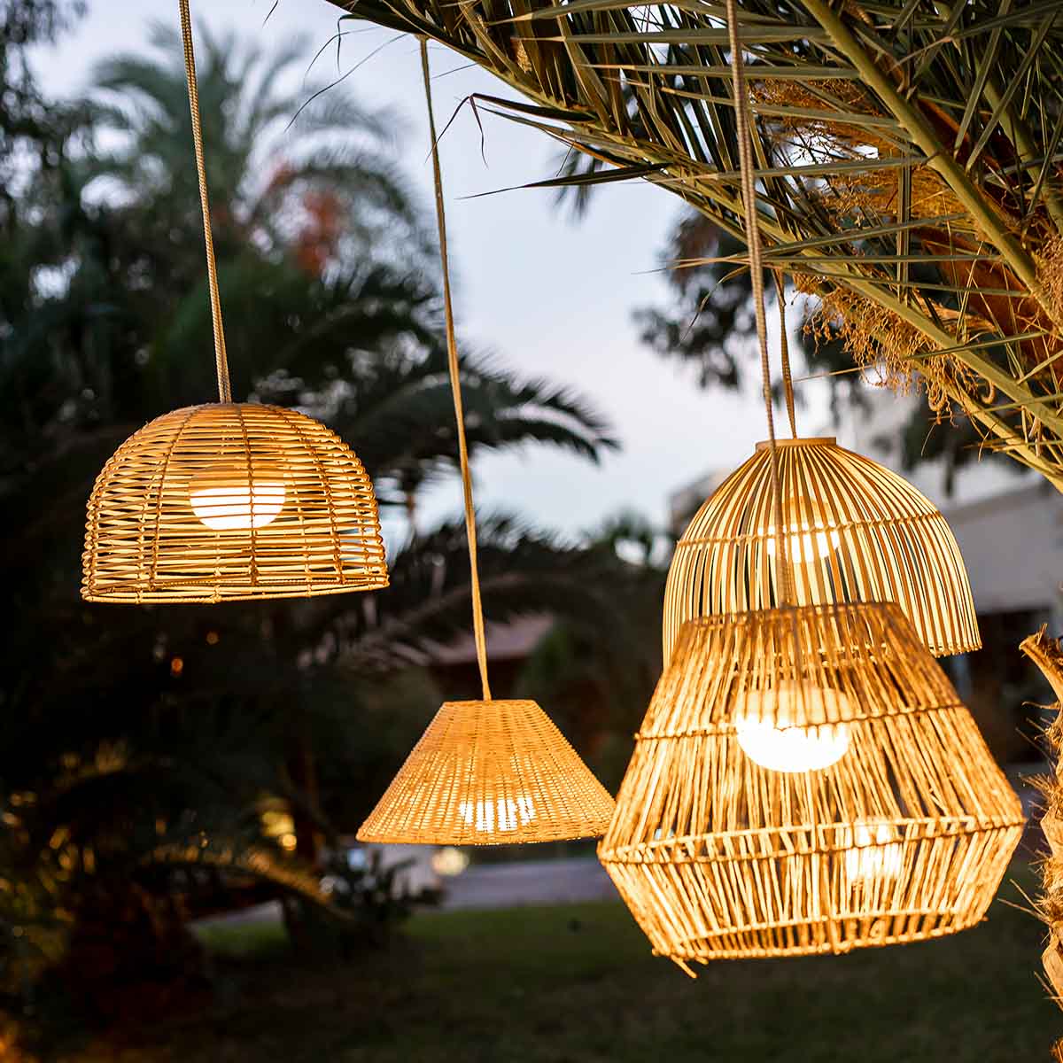 LAMPE SUSPENSION SANS FIL CALOBRA NATURE - Image 3