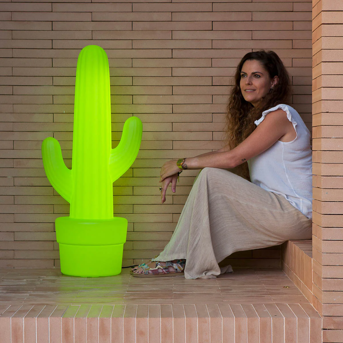 LAMPE KAKTUS VERT CITRON - Image 2