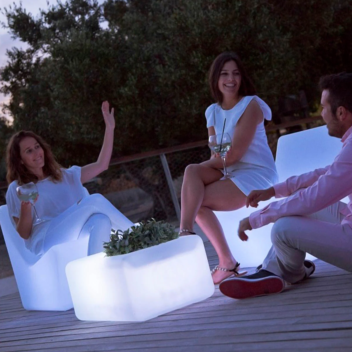TABLE BASSE TARIDA TAB SANS LUMIÈRE / HAUT-PARLEUR / AVEC LUMIÈRE - Image 6
